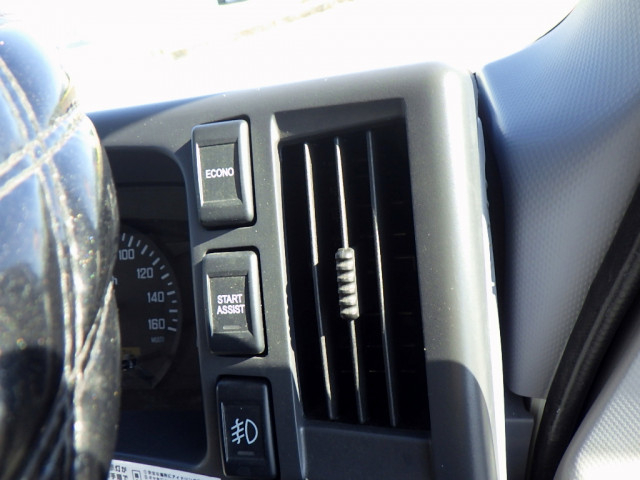 いすゞ フォワード 中型 バン TKG-FRR90T2(100082) 20枚目