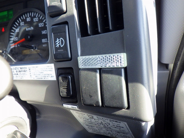 いすゞ フォワード 中型 バン TKG-FRR90T2(100082) 21枚目