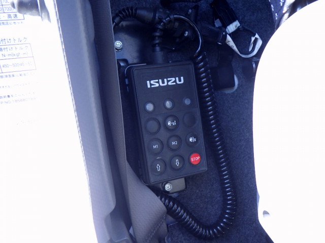 いすゞ フォワード 中型 バン TKG-FRR90T2(100082) 22枚目