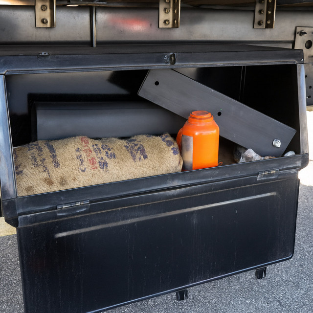 いすゞ フォワード 中型 バン TKG-FRR90T2(100082) 42枚目