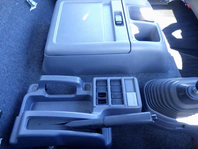 いすゞ フォワード 中型 バン TKG-FRR90T2(100082) 48枚目