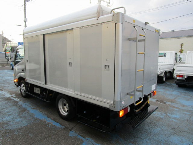 日野 デュトロ 小型 バン TKG-XZC605M(100086) 28枚目