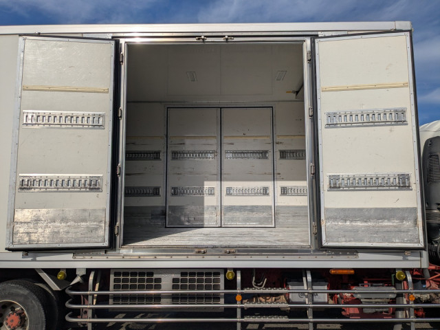 いすゞ フォワード 中型 冷蔵冷凍バン TKG-FRR90T2(100085) 35枚目