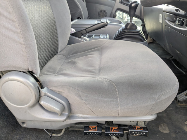 いすゞ フォワード 中型 冷蔵冷凍バン TKG-FRR90T2(100085) 36枚目