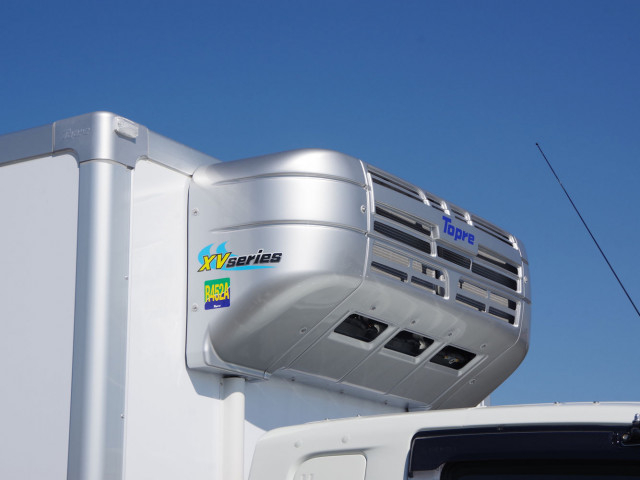 三菱ふそう ファイター 中型 冷蔵冷凍バン 2KG-FK65F(100091) 9枚目