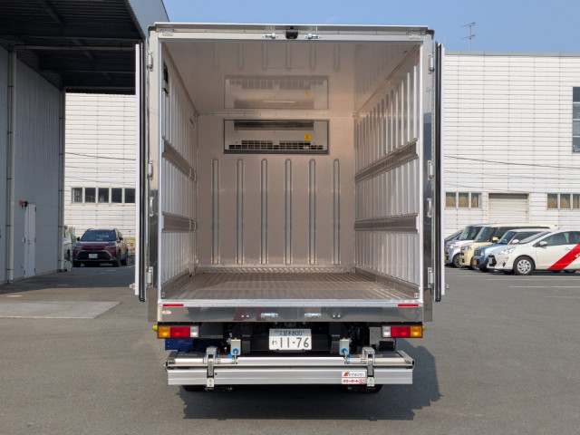 Mitsubishi Fuso canter Small Freezer box_body 2RG-FEB50(100094) 9枚目
