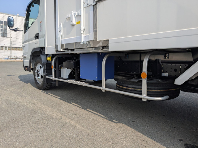 Mitsubishi Fuso canter Small Freezer box_body 2RG-FEB50(100094) 13枚目
