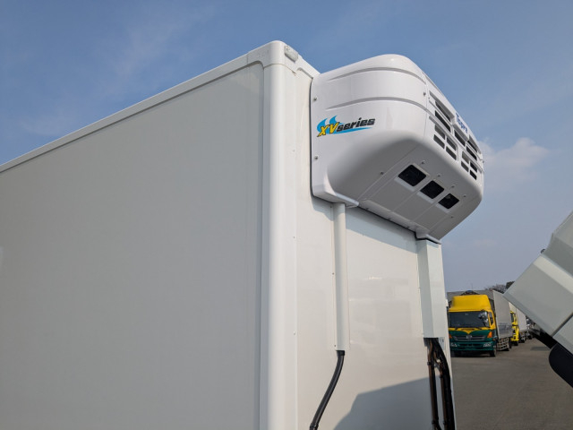 Mitsubishi Fuso canter Small Freezer box_body 2RG-FEB50(100094) 47枚目