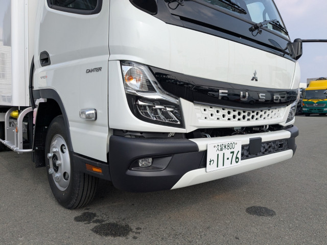 Mitsubishi Fuso canter Small Freezer box_body 2RG-FEB50(100094) 48枚目