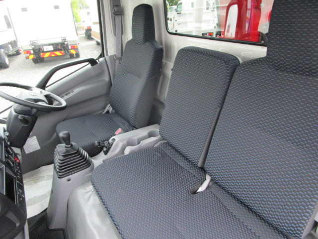 日野 デュトロ 小型 平ボディ（クレーン付） 2KG-XZU720M(100096) 19枚目