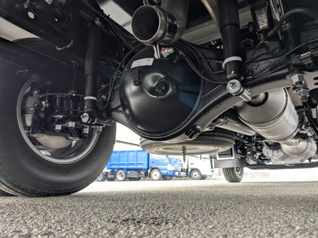 三菱ふそう キャンター 小型 冷蔵冷凍バン 2RG-FEB50(100097) 18枚目