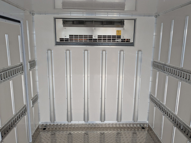 三菱ふそう キャンター 小型 冷蔵冷凍バン 2RG-FEB50(100097) 23枚目