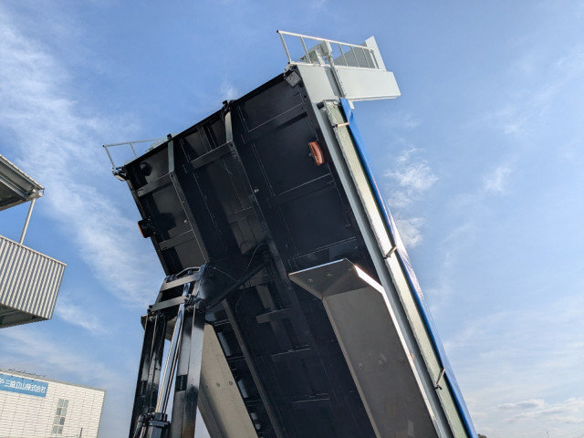 三菱ふそう スーパーグレート 大型 土砂ダンプ 2PG-FV80VX(100098) 22枚目