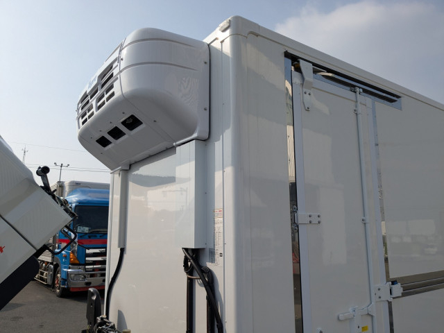 三菱ふそう キャンター 小型 冷蔵冷凍バン 2RG-FEB50(100099) 43枚目