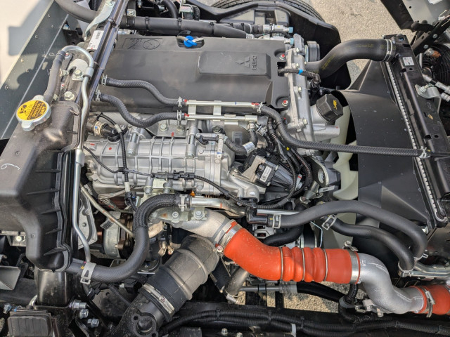 三菱ふそう キャンター 小型 冷蔵冷凍バン 2RG-FEB50(100099) 45枚目