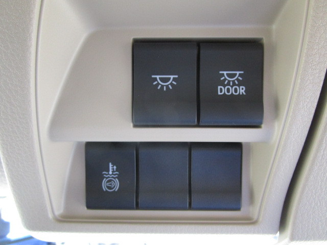 日野 レンジャー 増トン Translation missing: ja.item.body_keijou_enum.body_keijou_carrier_other 2DG-GK2ABA(100100) 14枚目