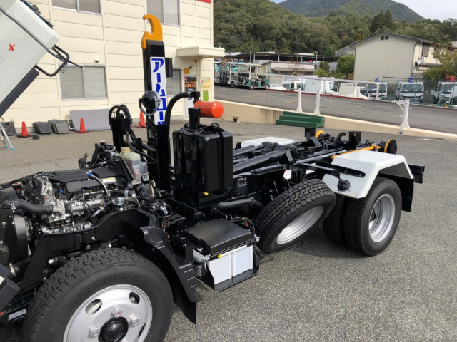 三菱ふそう キャンター 小型 コンテナ専用車 2RG-FBAV0(100101) 24枚目