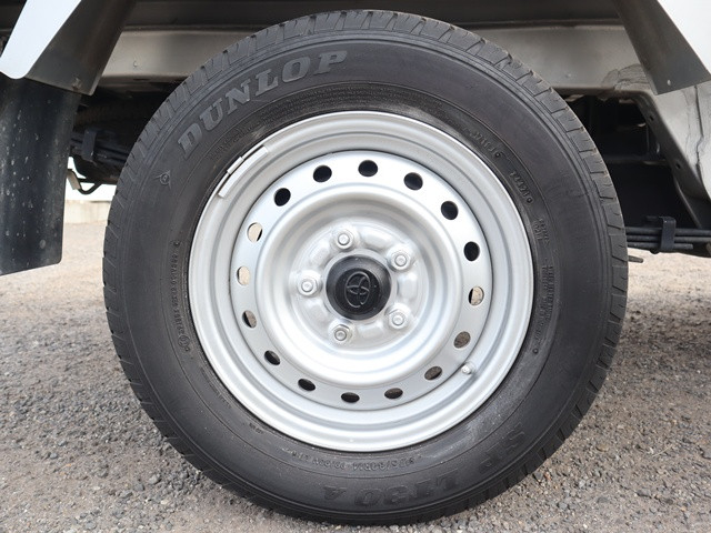 トヨタ タウンエース 小型 平ボディ 5BF-S403U(100103) 28枚目