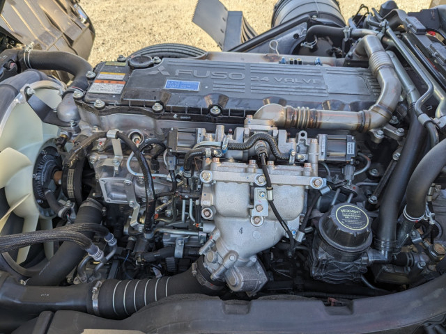 三菱ふそう ファイター 中型 平ボディ（クレーン付） 2KG-FK65F(100104) 45枚目