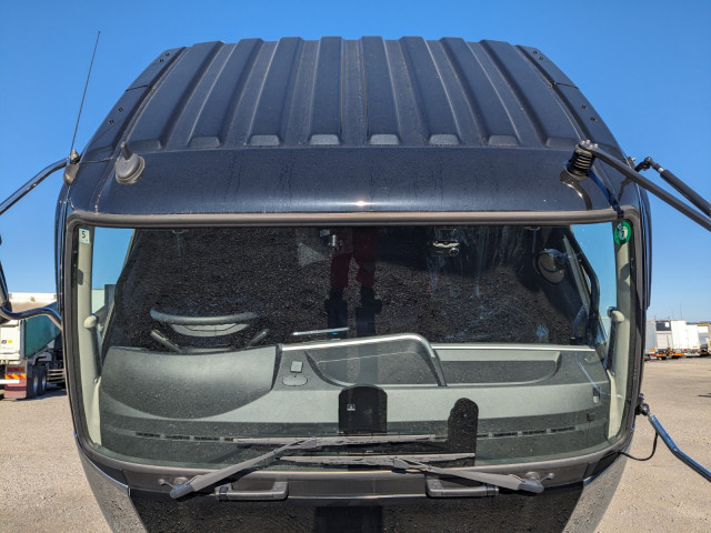 三菱ふそう ファイター 中型 平ボディ（クレーン付） 2KG-FK65F(100104) 47枚目