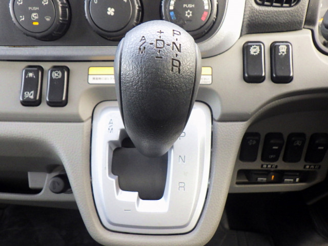 三菱ふそう キャンター 小型 冷蔵冷凍バン 2RG-FEB80(100106) 17枚目