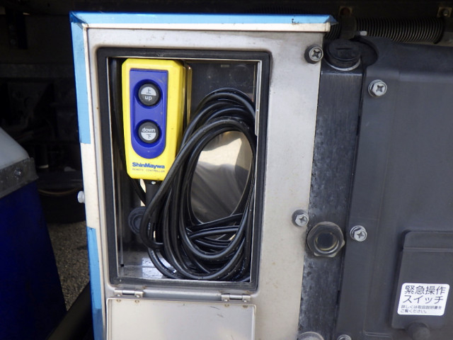 三菱ふそう キャンター 小型 冷蔵冷凍バン 2RG-FEB80(100106) 43枚目