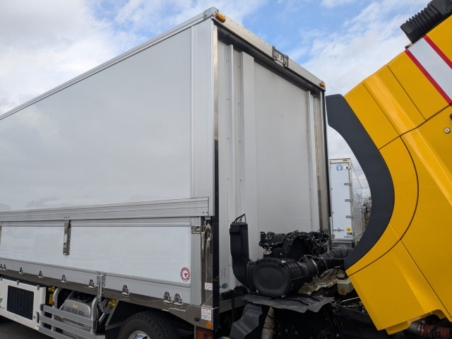 日野 プロフィア 大型 ウィング 2KG-FW1AHC(100108) 44枚目