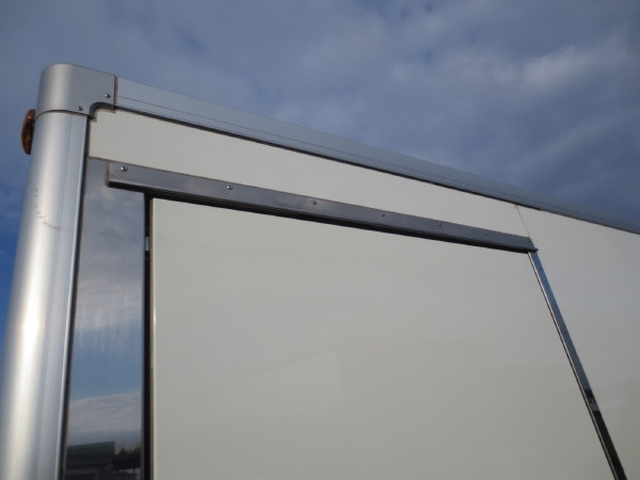 トヨタ ダイナ 小型 保冷バン 2RG-XZC605(100113) 17枚目
