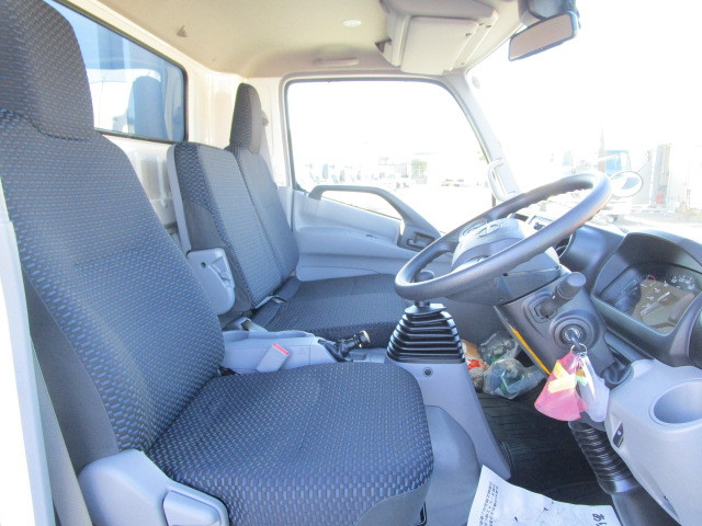 日野 デュトロ 小型 ウィング 2KG-XZU722M(100114) 10枚目