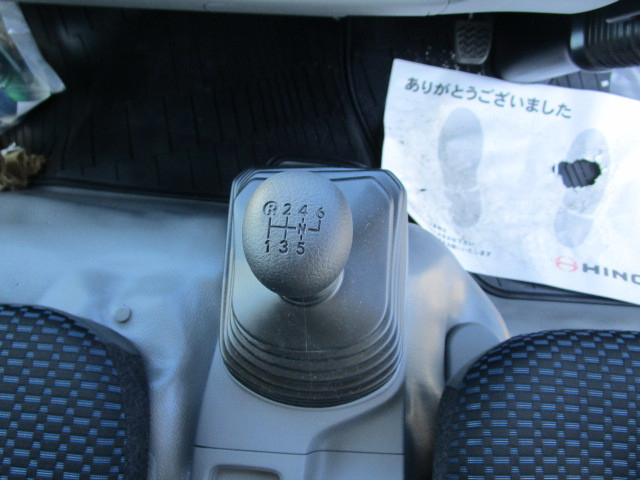 日野 デュトロ 小型 ウィング 2KG-XZU722M(100114) 17枚目