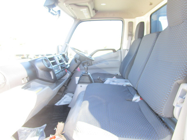 日野 デュトロ 小型 ウィング 2KG-XZU722M(100114) 20枚目