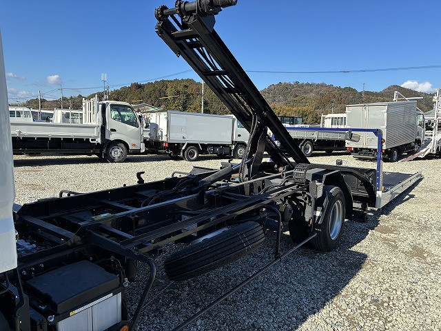 三菱ふそう キャンター 小型 キャリアカー 2PG-FEB80(100116) 9枚目