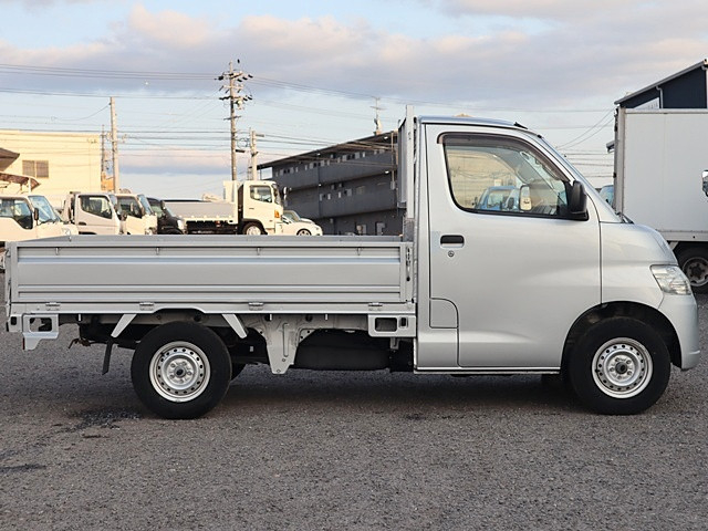 トヨタ ライトエース 小型 平ボディ DBF-S402U(100126) 8枚目