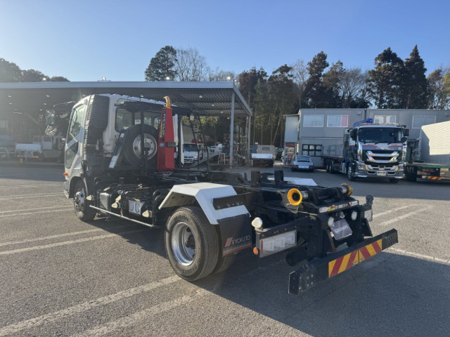 三菱ふそう ファイター 中型 コンテナ専用車 2KG-FK72F(100128) 4枚目