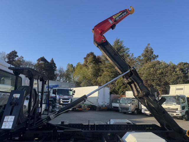 三菱ふそう ファイター 中型 コンテナ専用車 2KG-FK72F(100128) 10枚目