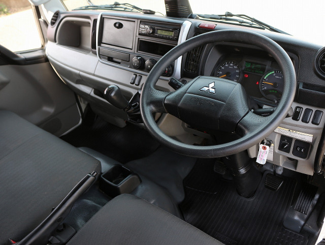 三菱ふそう キャンター 小型 土砂ダンプ 2PG-FBA30(100127) 35枚目