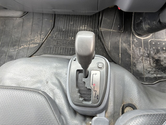 いすゞ エルフ 小型 平ボディ 2RG-NJR88A(100129) 34枚目