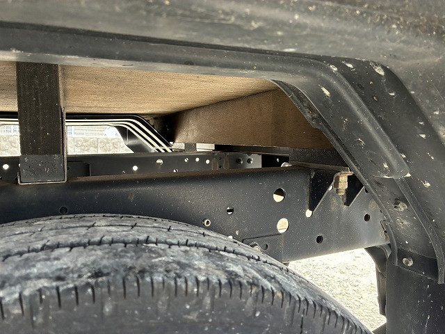 いすゞ エルフ 小型 平ボディ 2RG-NJR88A(100129) 45枚目