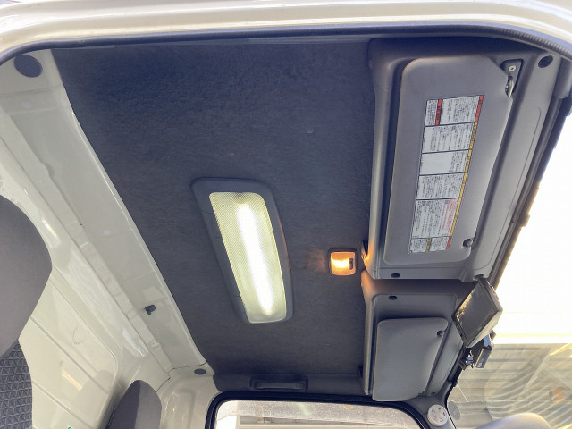 いすゞ エルフ 小型 バン 2RG-NLR88AN(100135) 18枚目