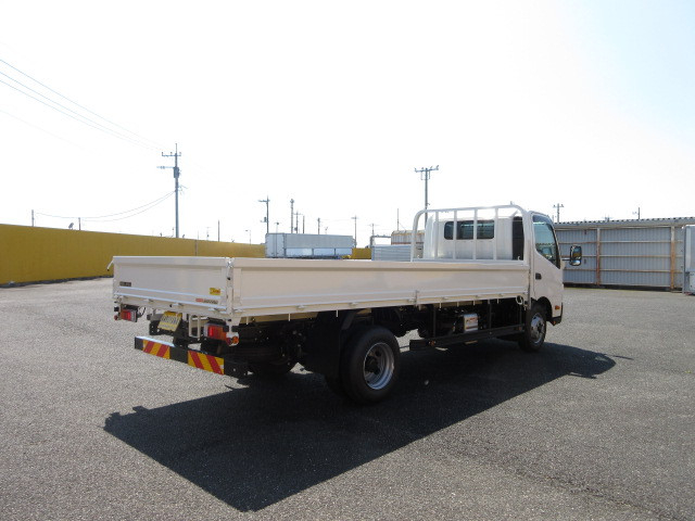 日野 デュトロ 小型 平ボディ 2KG-XZU720M(100138) 4枚目