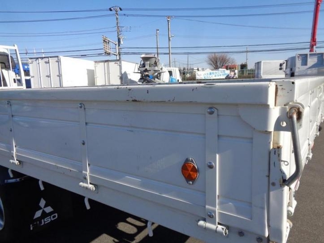 三菱ふそう ファイター 中型 平ボディ 2KG-FK62F(100140) 13枚目