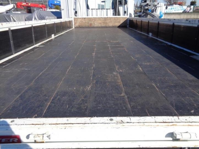 三菱ふそう ファイター 中型 平ボディ 2KG-FK62F(100140) 6枚目