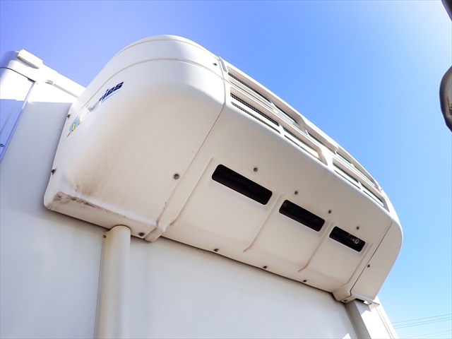 いすゞ フォワード 増トン 冷蔵冷凍バン 2PG-FTR90V2(100142) 35枚目