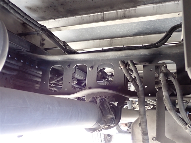 いすゞ フォワード 増トン 冷蔵冷凍バン 2PG-FTR90V2(100142) 32枚目