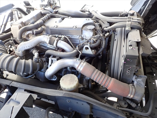 いすゞ フォワード 増トン 冷蔵冷凍バン 2PG-FTR90V2(100142) 37枚目