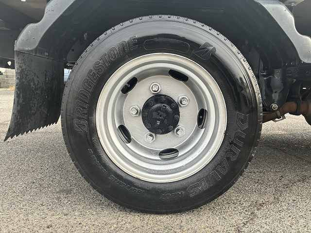 いすゞ エルフ 小型 平ボディ TRG-NHR85A(100153) 26枚目