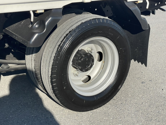 いすゞ エルフ 小型 平ボディ TPG-NJR85A(100156) 10枚目