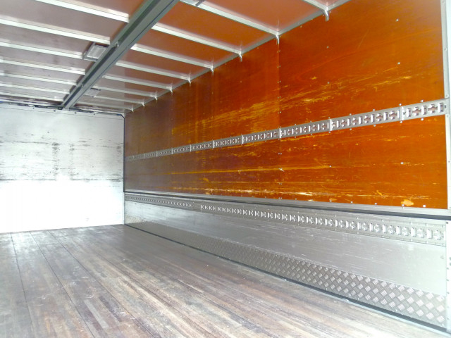 いすゞ フォワード 増トン ウィング 2RG-FSR90T2(100157) 15枚目