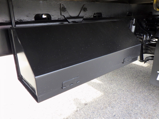 日野 レンジャー 中型 平ボディ（クレーン付） 2KG-FC2ABA(100159) 47枚目