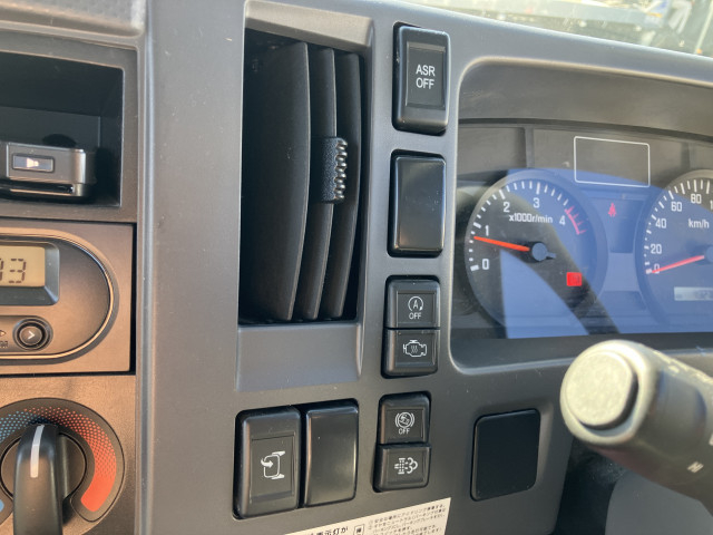 いすゞ エルフ 小型 平ボディ TRG-NPR85AR(100161) 32枚目